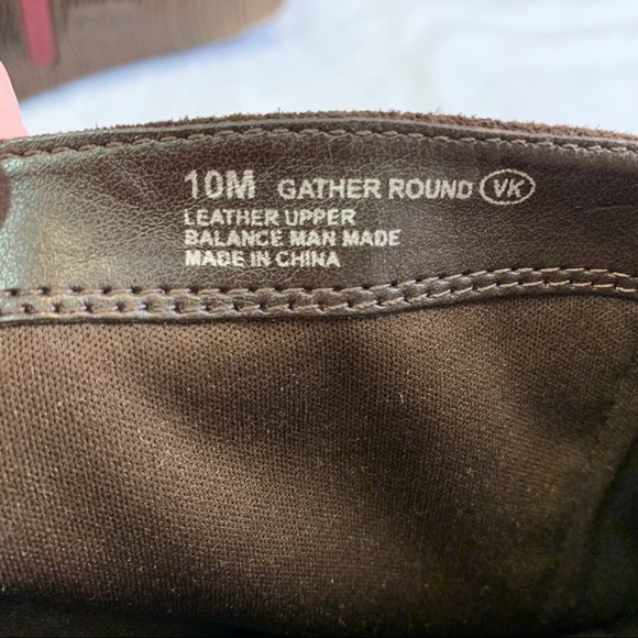 Aerosoles woman’s boots, EUC size 10 - Picture 8 of 9